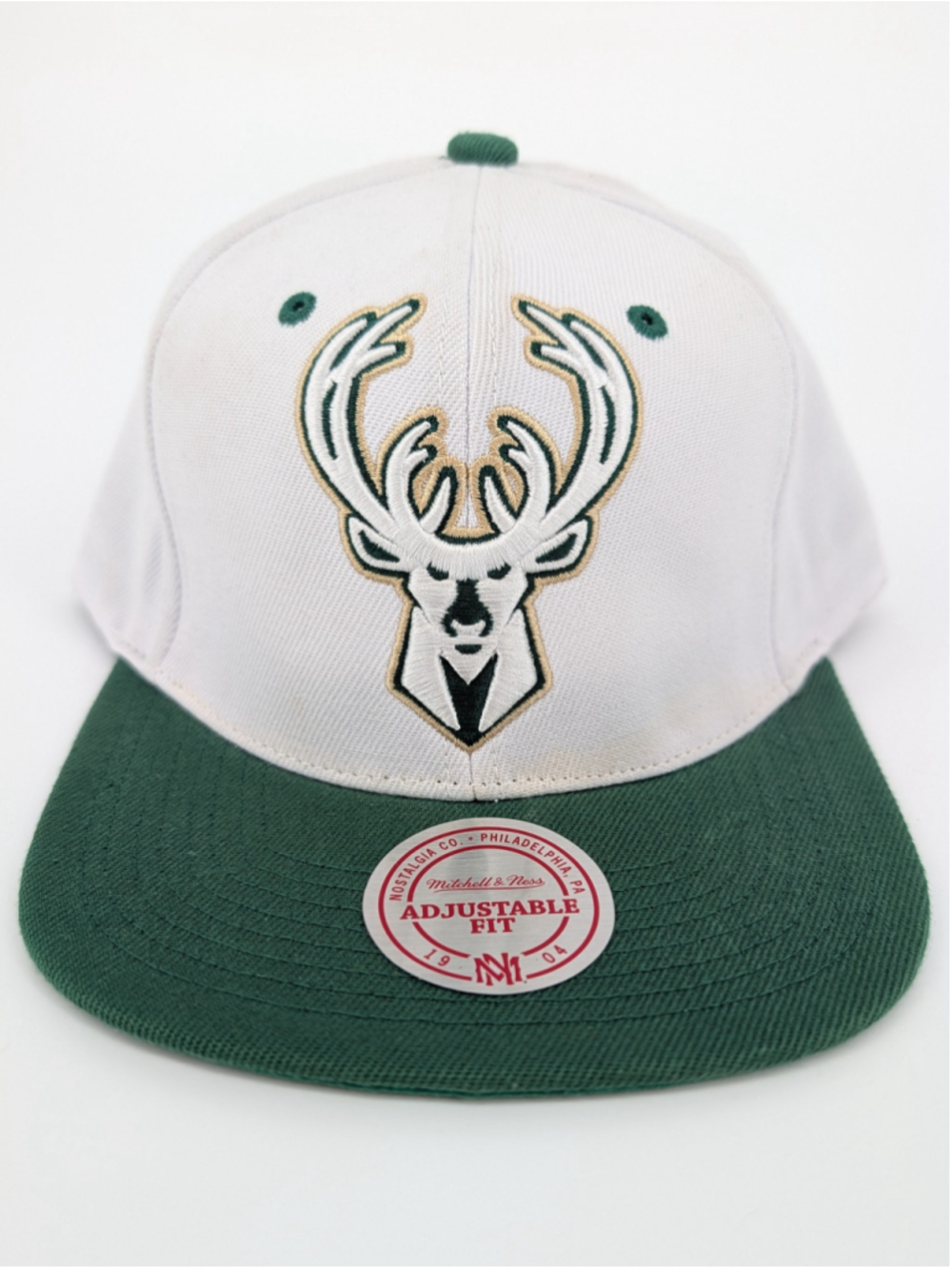 Milwaukee Bucks Mitchell & Ness White Ground Snapback Hat Green NBA OSFA